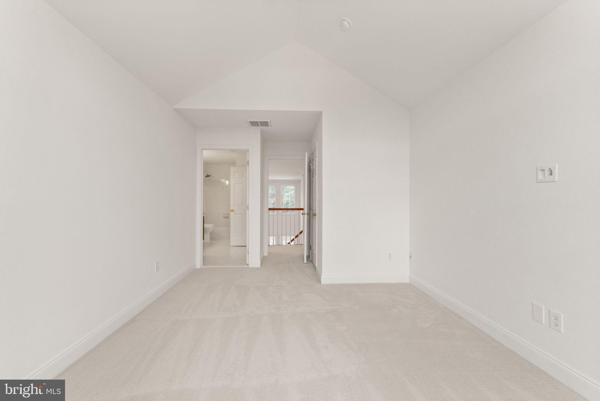 5704 Wheelwright Way