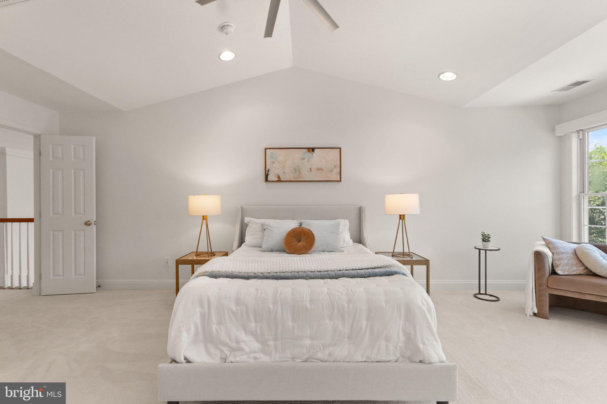 5704 Wheelwright Way