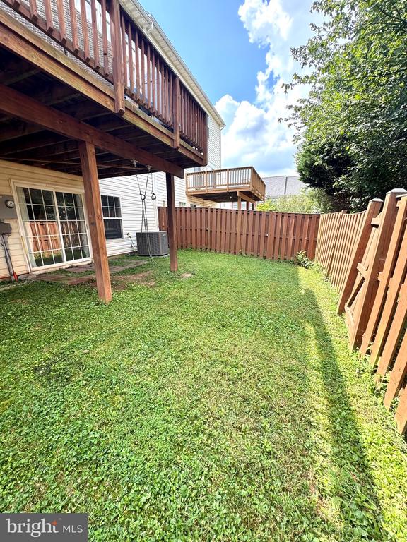 8186 COBBLE POND WAY