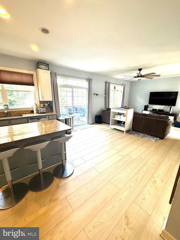 8186 COBBLE POND WAY