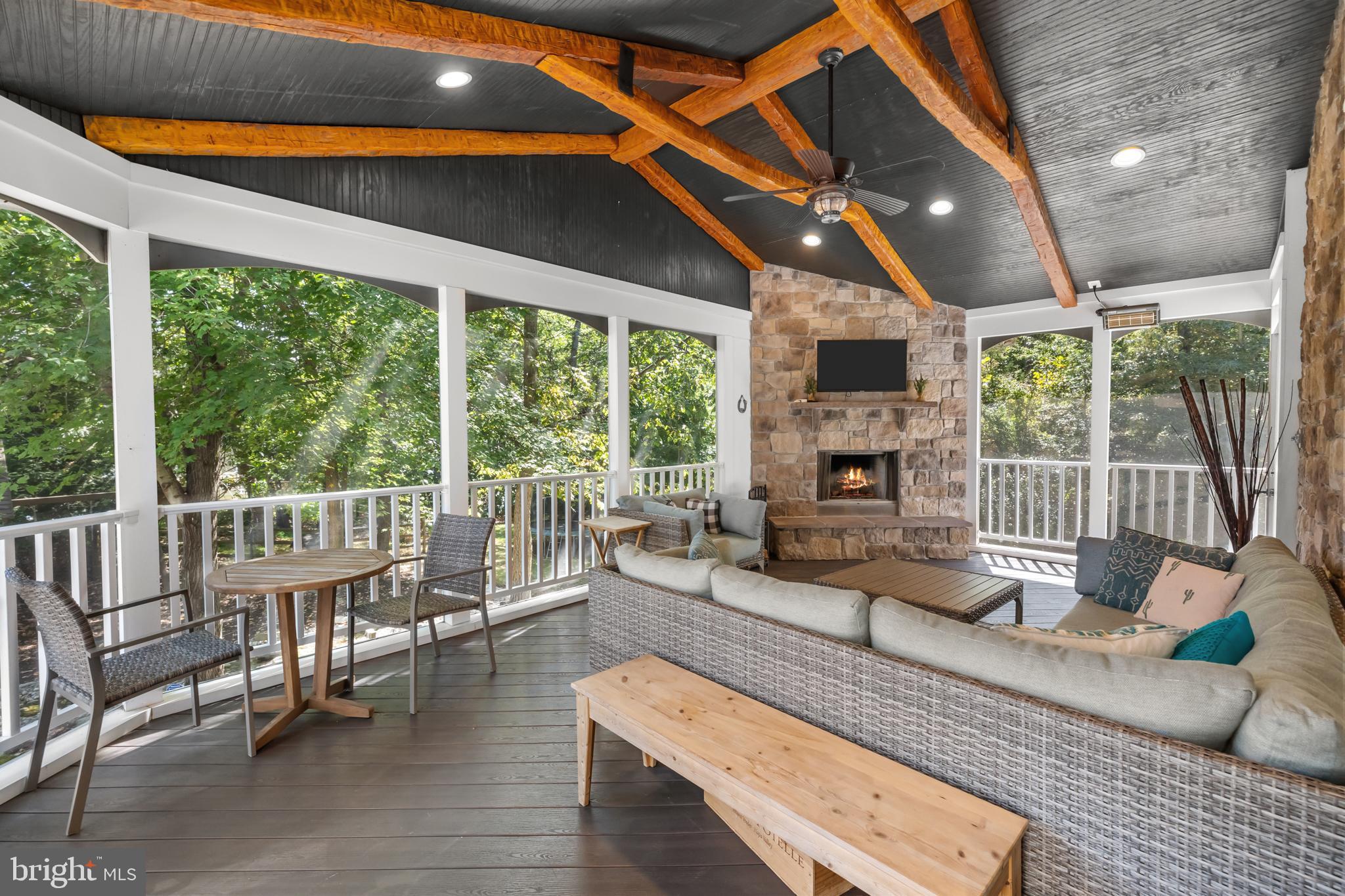 14529 BLUFF POINT COURT