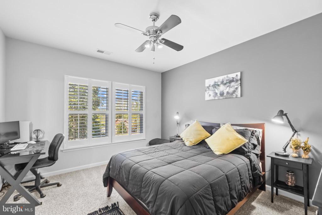 14529 BLUFF POINT COURT