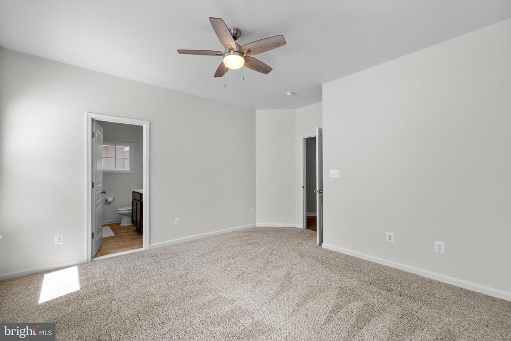14529 BLUFF POINT COURT