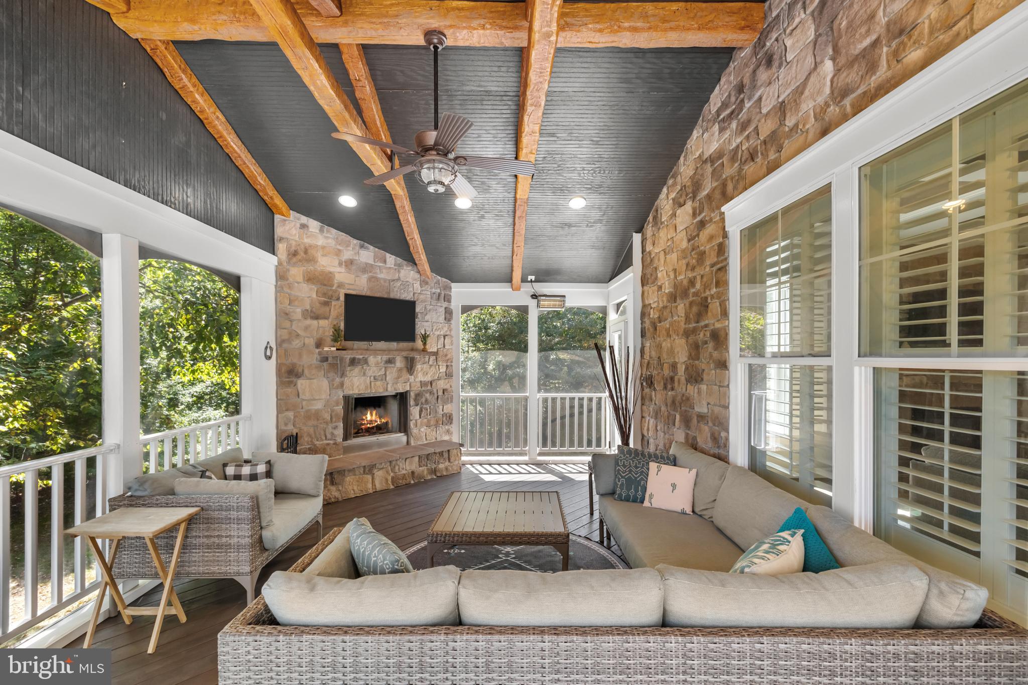 14529 BLUFF POINT COURT