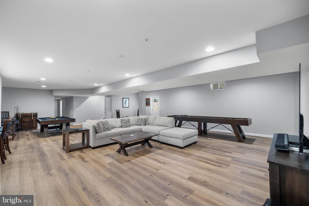 14529 BLUFF POINT COURT