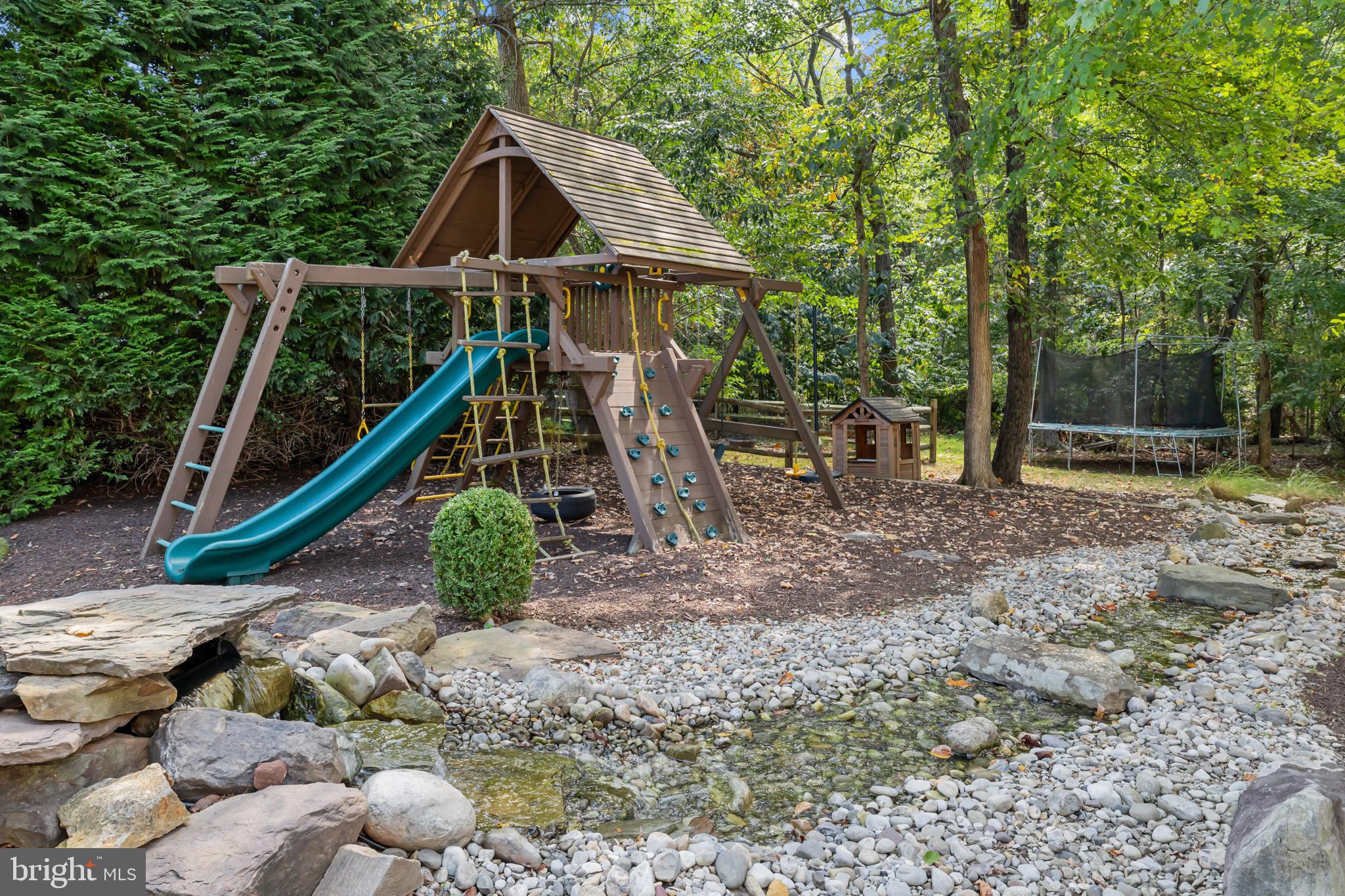 14529 BLUFF POINT COURT