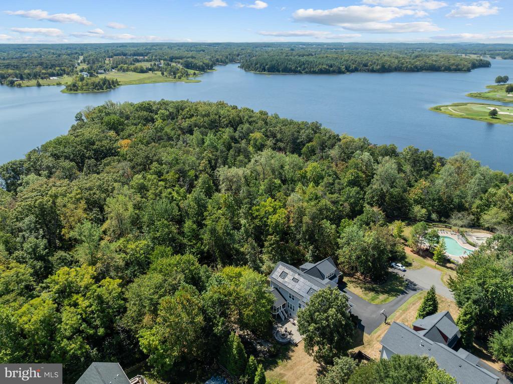 14529 BLUFF POINT COURT