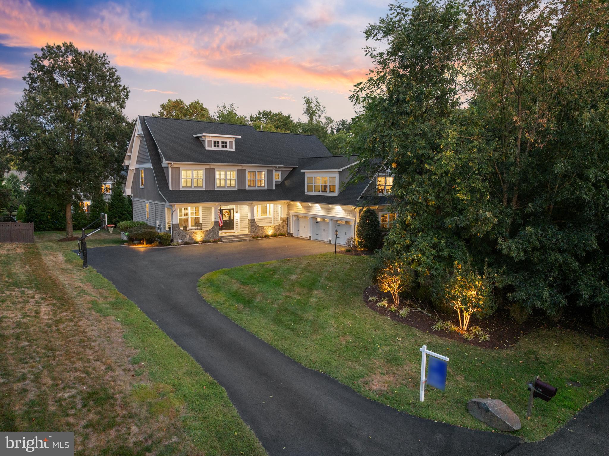 14529 BLUFF POINT COURT