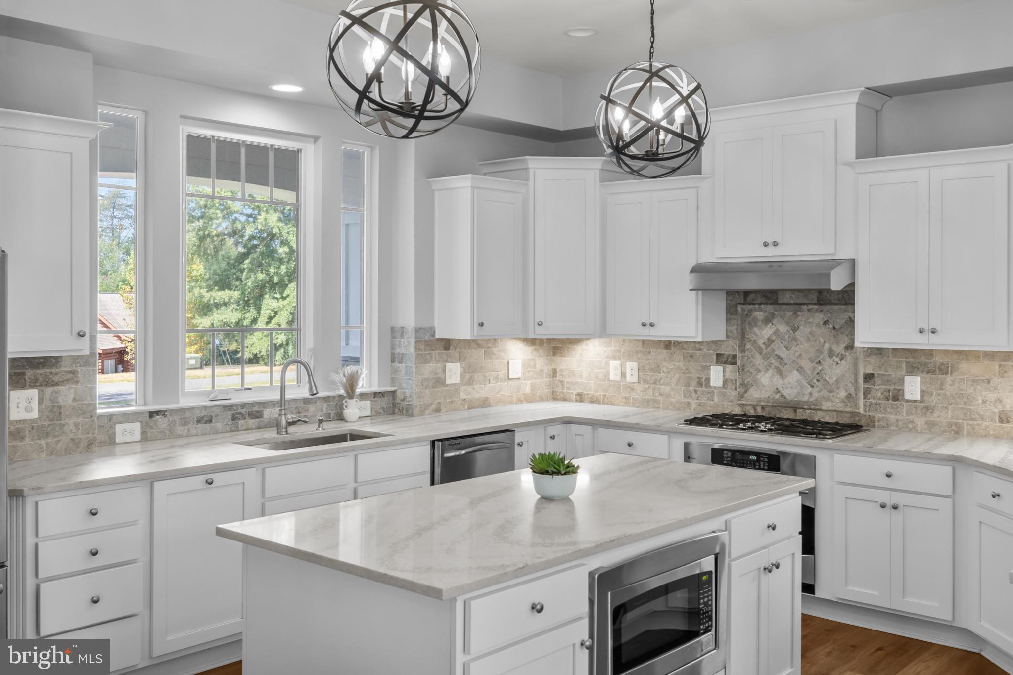 14529 BLUFF POINT COURT