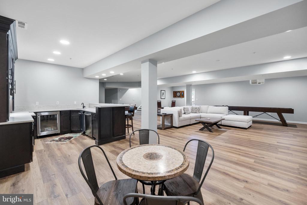 14529 BLUFF POINT COURT