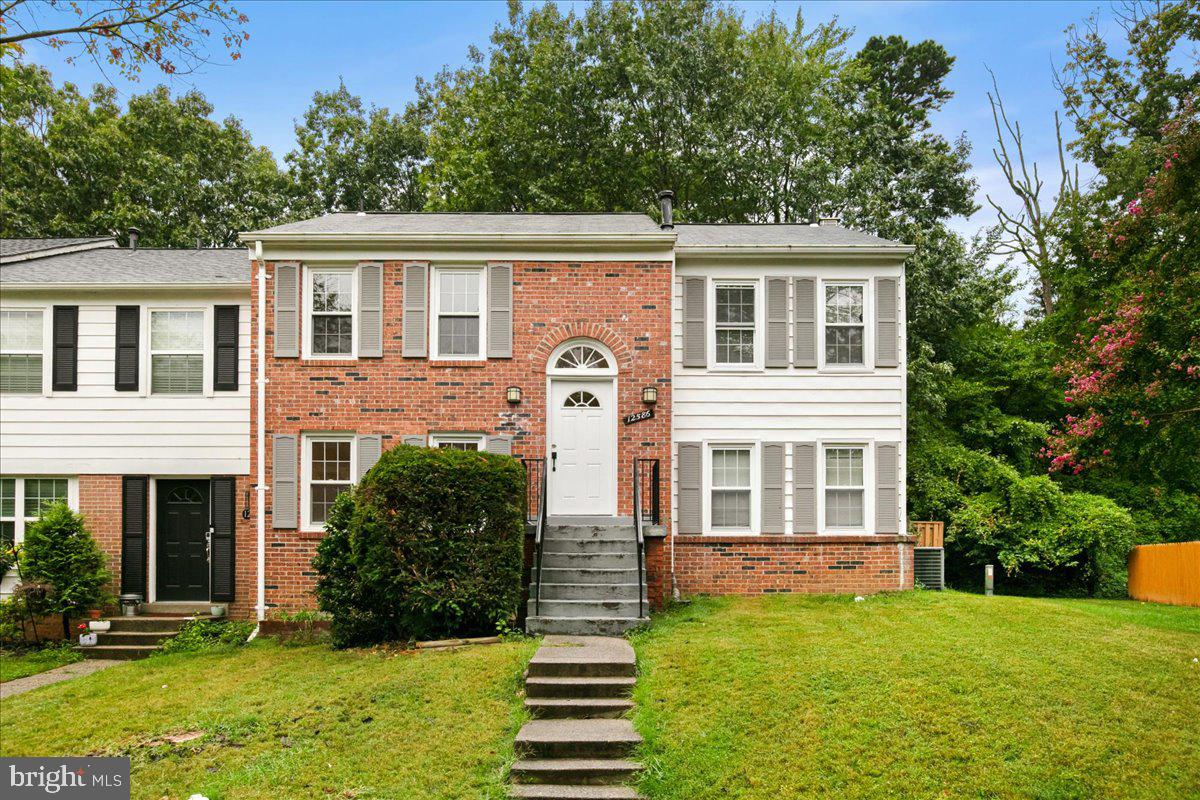 12586 PLYMOUTH COURT