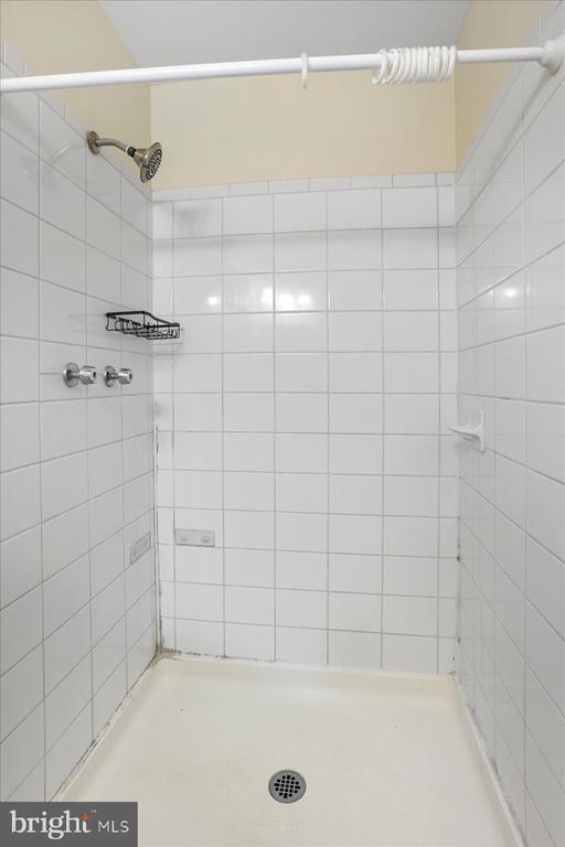 12586 PLYMOUTH COURT