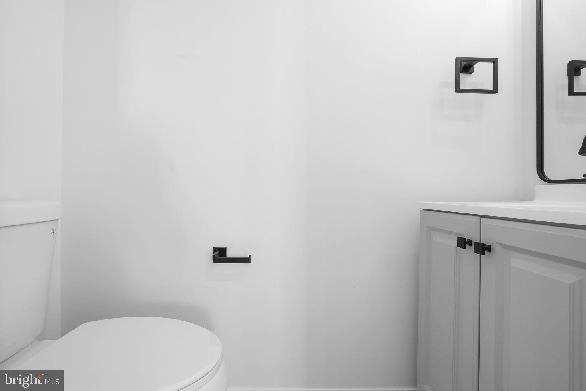 1742 TIGER LILY CIRCLE