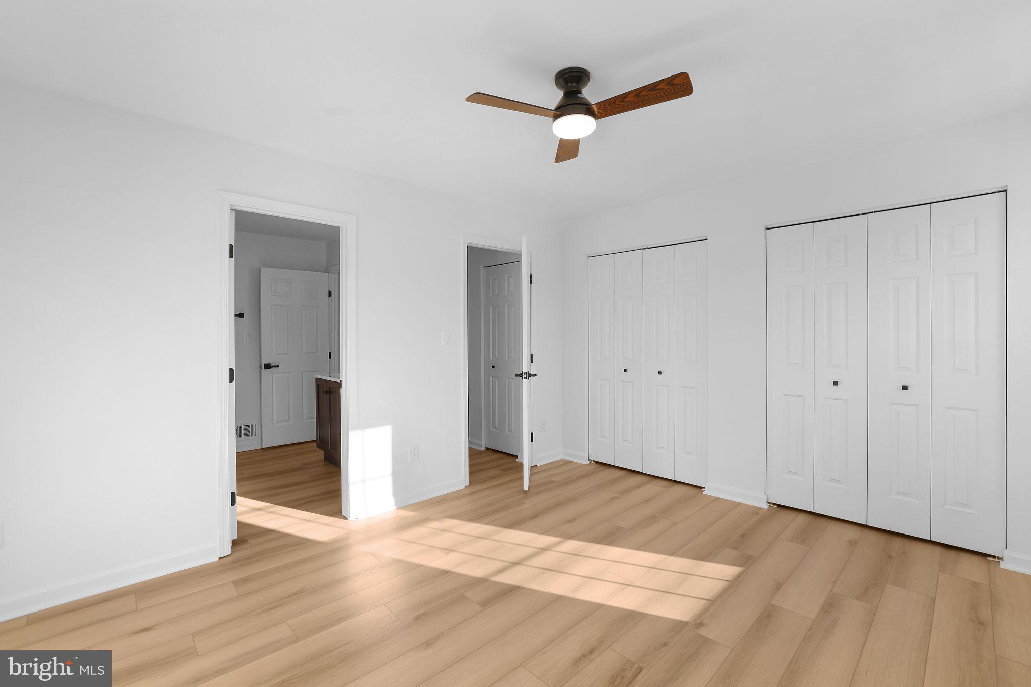 1742 TIGER LILY CIRCLE