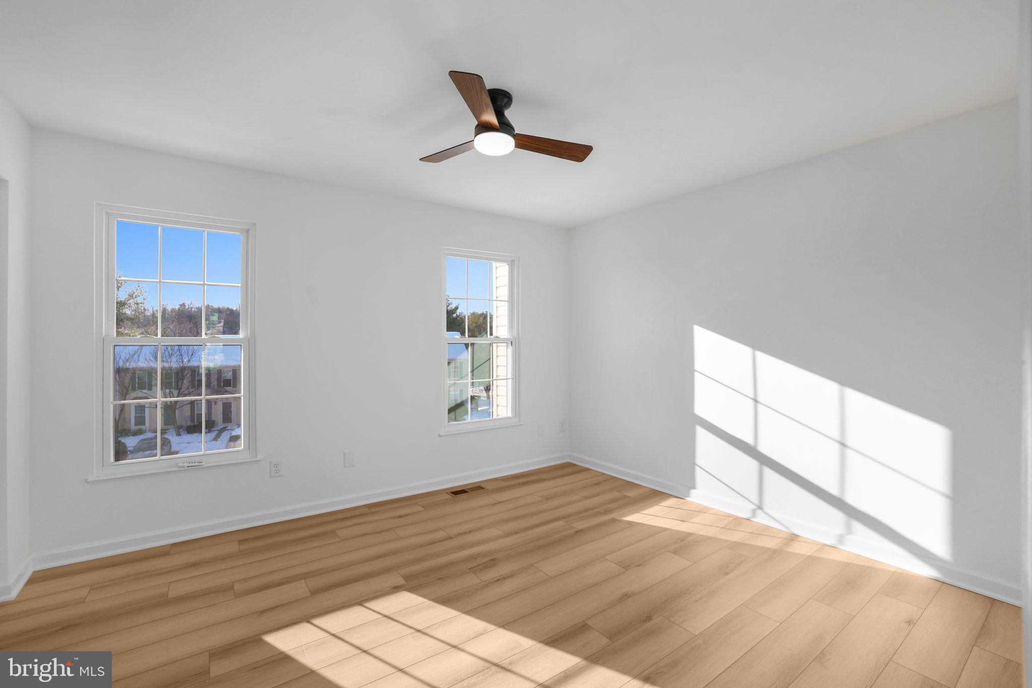 1742 TIGER LILY CIRCLE