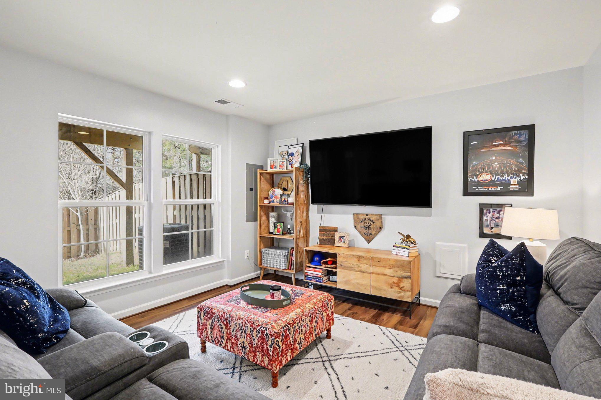 9142 WYCHE KNOLL LANE