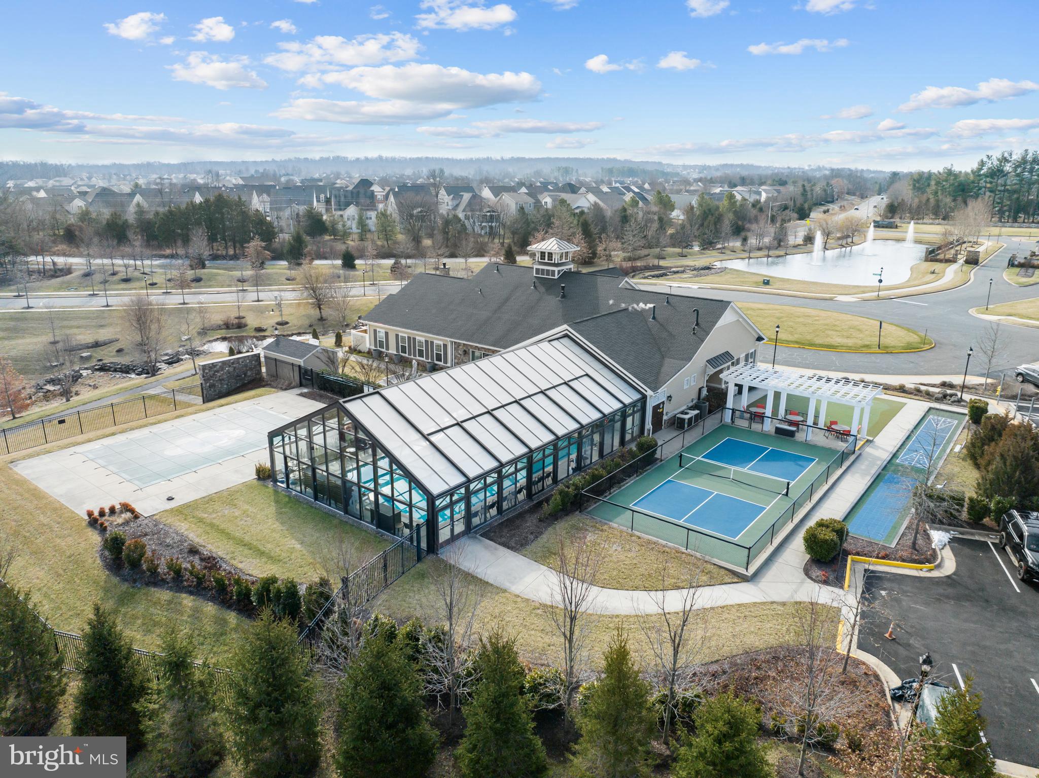 6061 TROTTERS POINT LANE