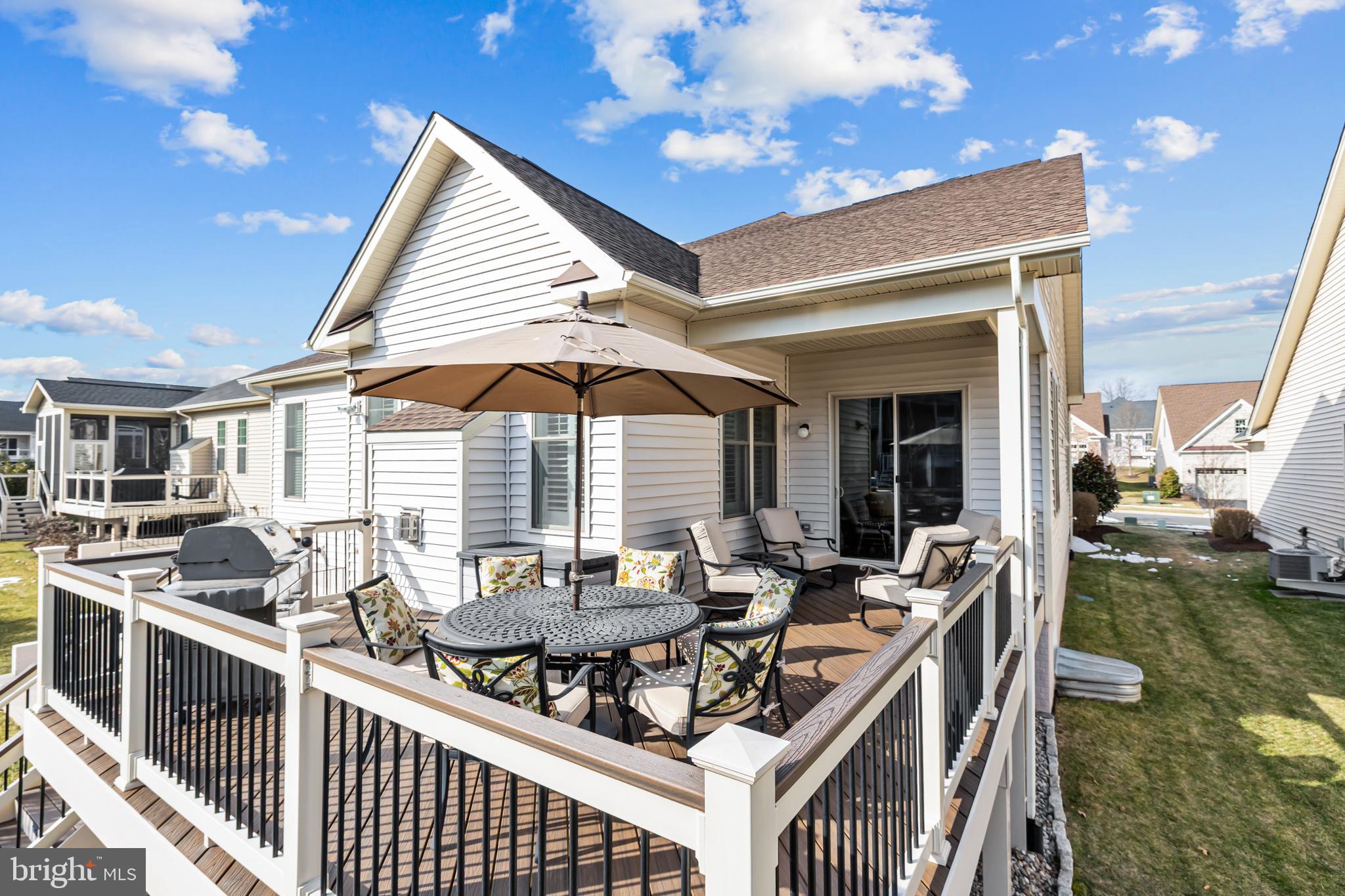 6061 TROTTERS POINT LANE