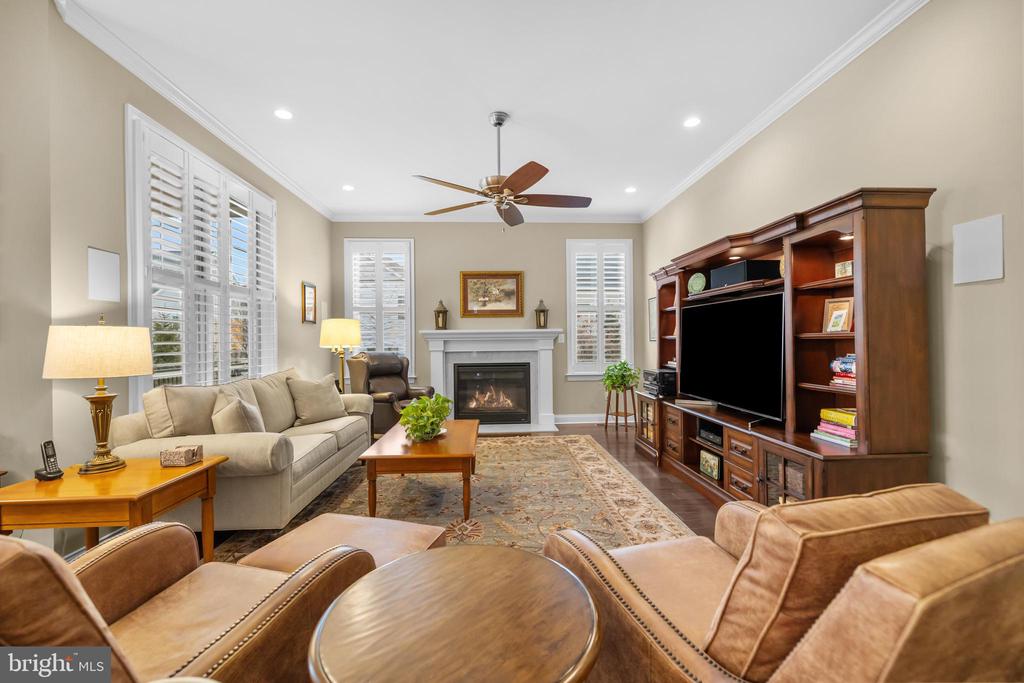 6061 TROTTERS POINT LANE