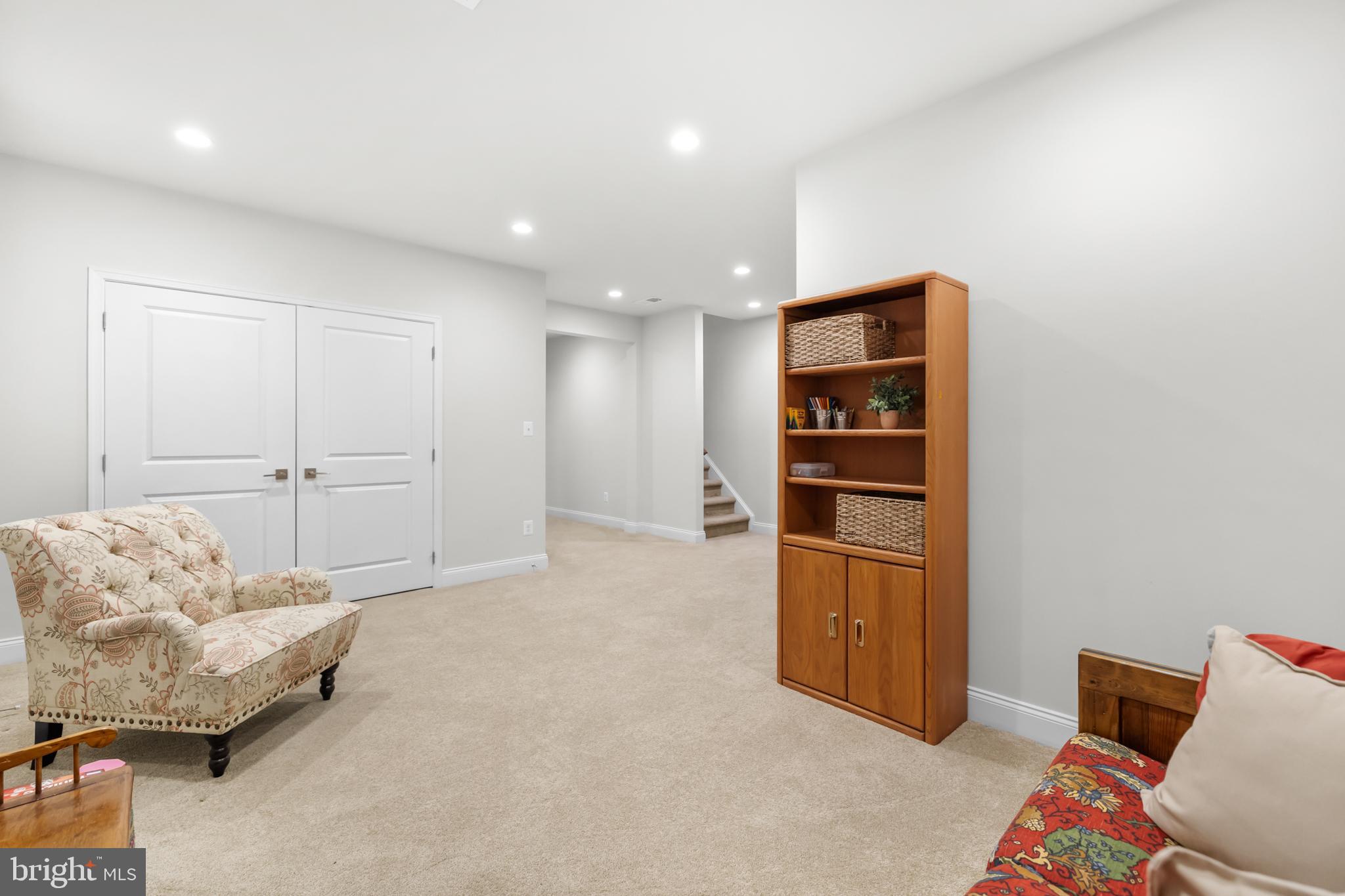 6061 TROTTERS POINT LANE