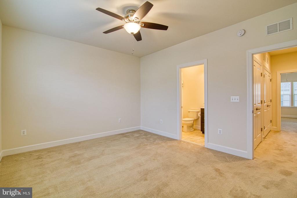 6034 CAMERONS FERRY DRIVE