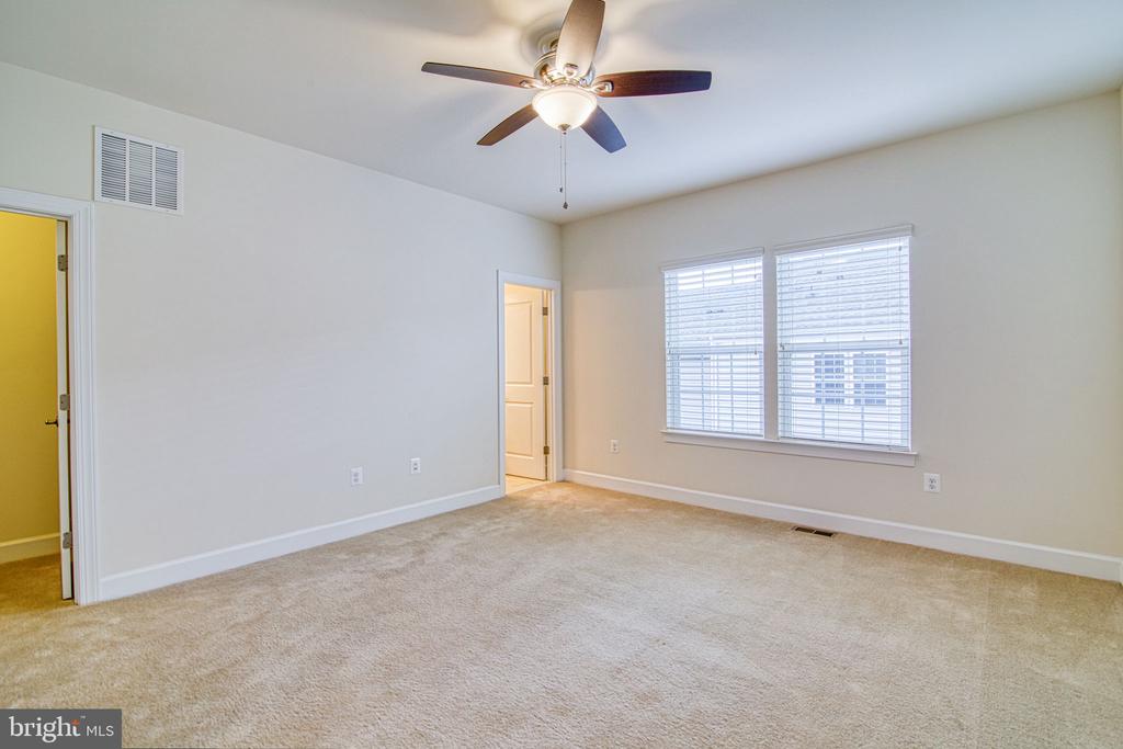 6034 CAMERONS FERRY DRIVE