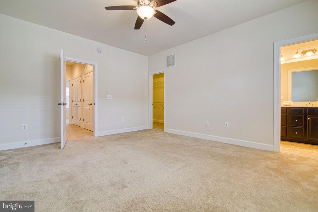 6034 CAMERONS FERRY DRIVE