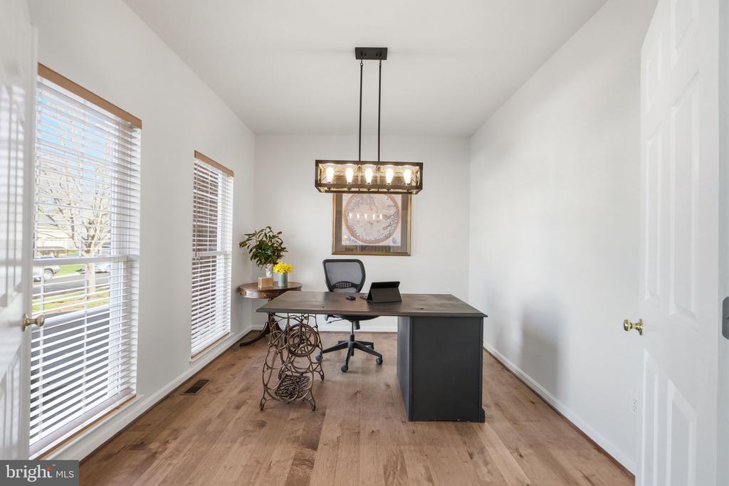 8151 CANCUN COURT