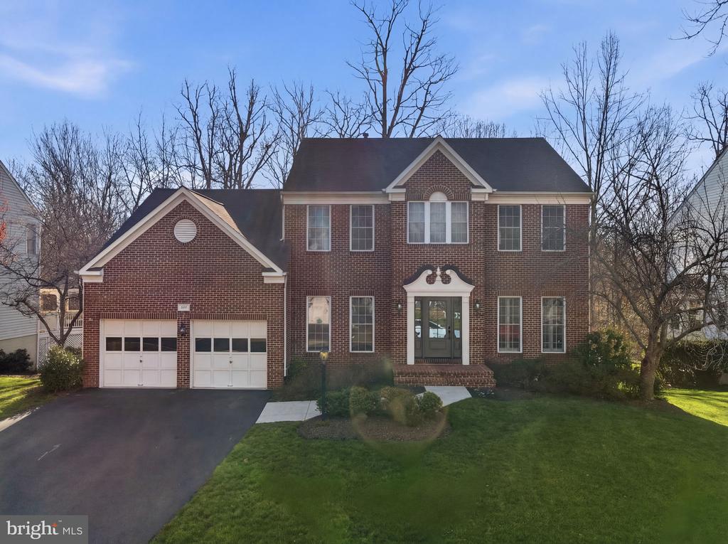 8151 CANCUN COURT
