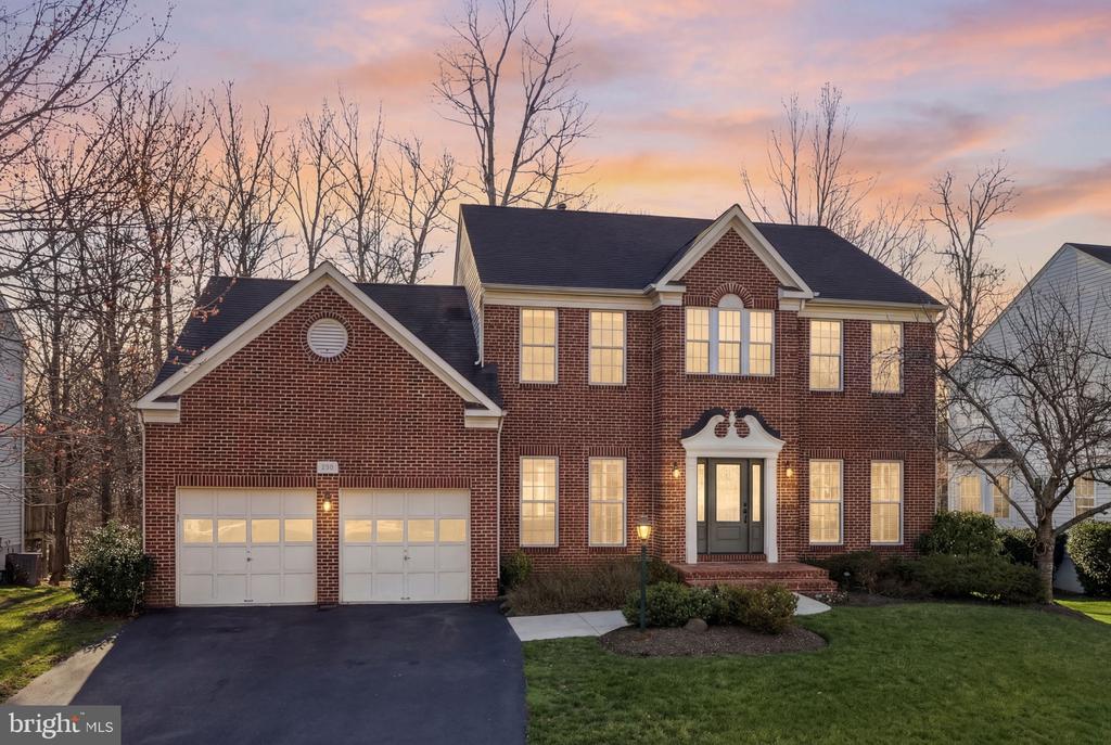 8151 CANCUN COURT