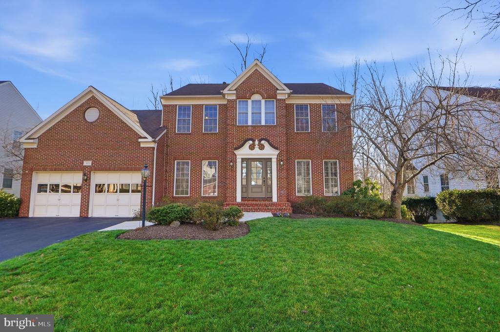 8151 CANCUN COURT