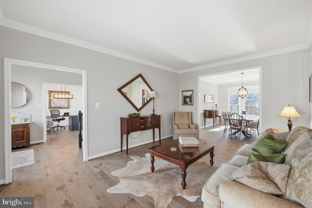 8151 CANCUN COURT