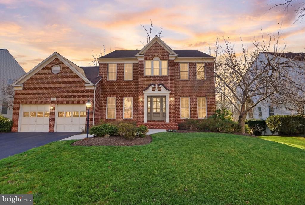 8151 CANCUN COURT