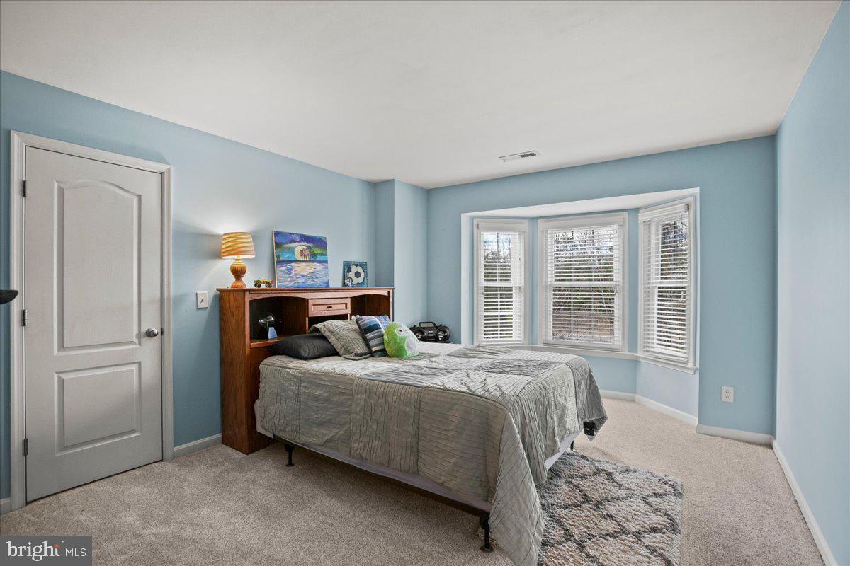 9141 AUTUMN GLORY LANE