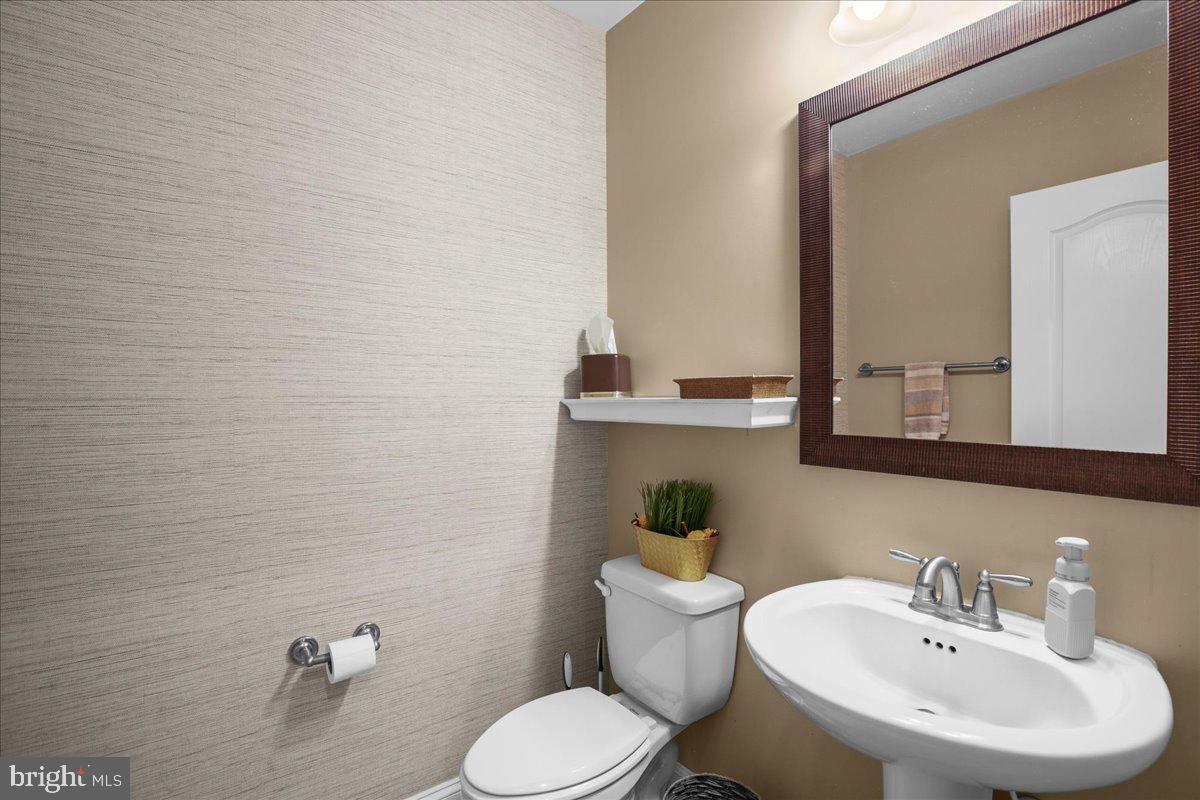 9141 AUTUMN GLORY LANE