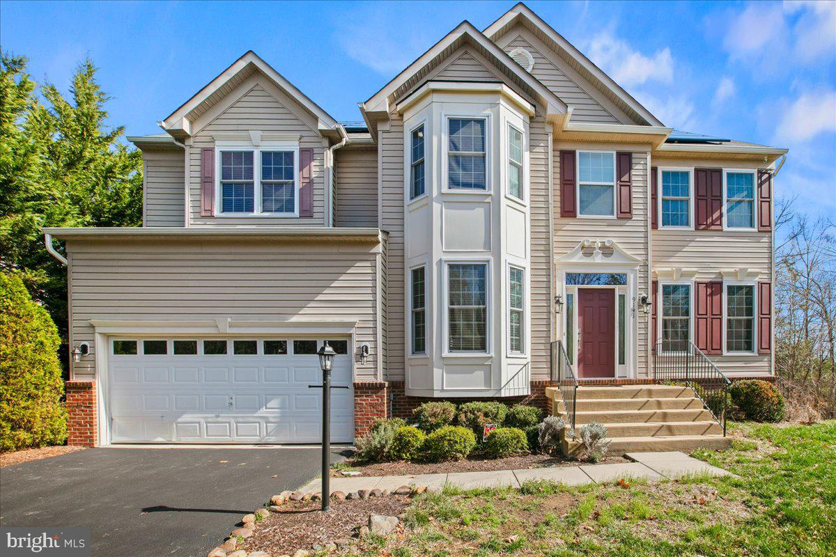 9141 AUTUMN GLORY LANE