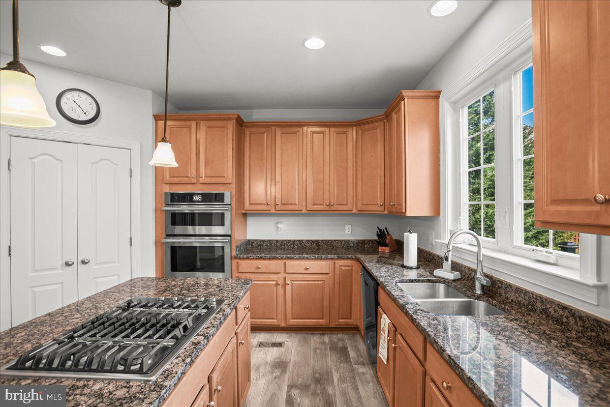 9141 AUTUMN GLORY LANE