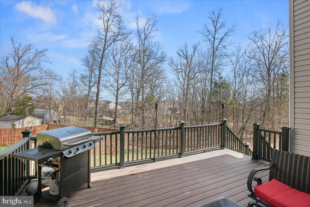9141 AUTUMN GLORY LANE