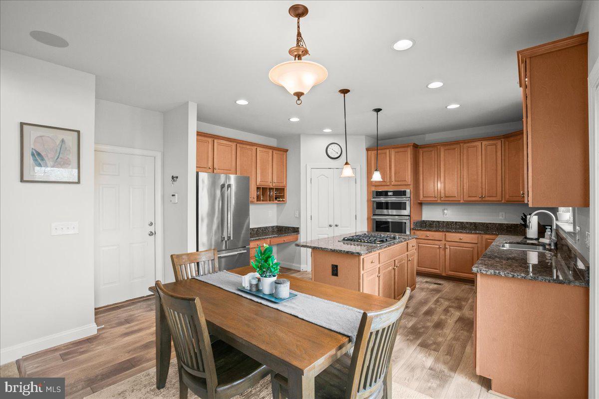 9141 AUTUMN GLORY LANE