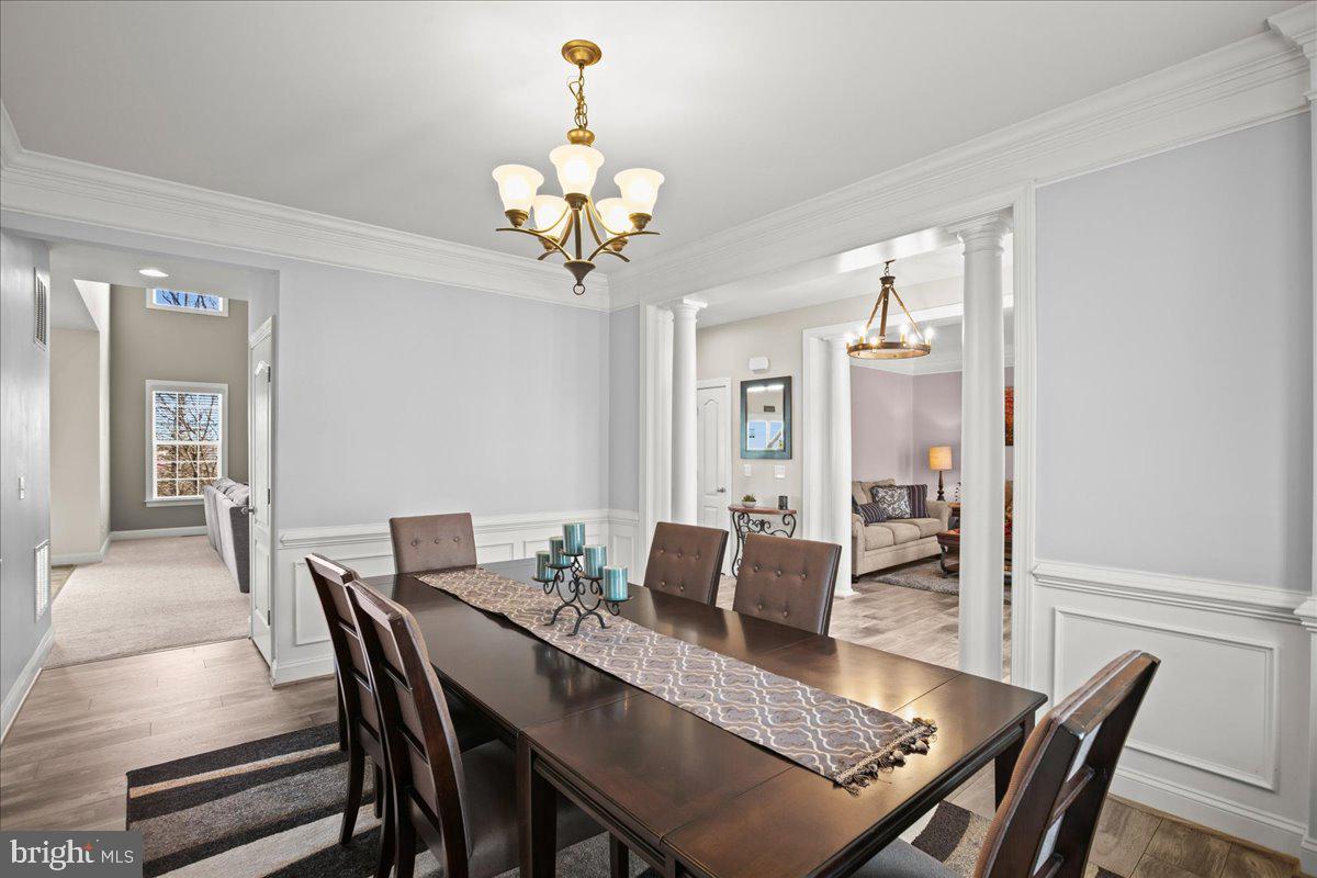 9141 AUTUMN GLORY LANE