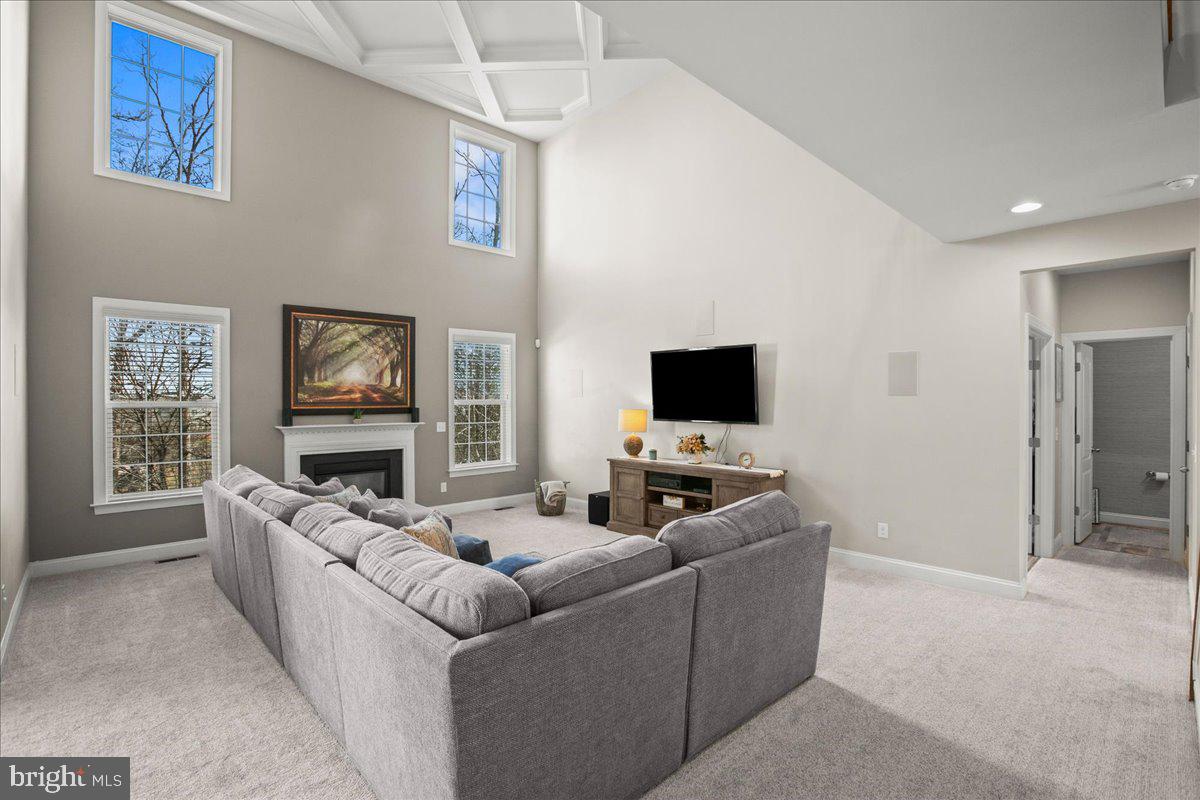 9141 AUTUMN GLORY LANE