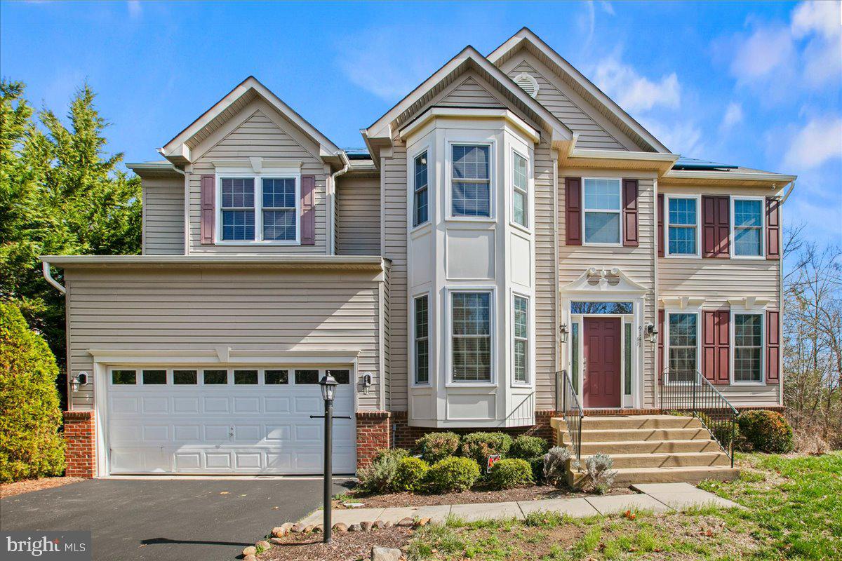 9141 AUTUMN GLORY LANE