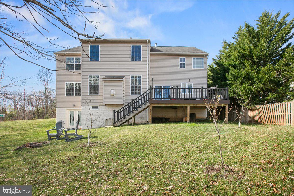 9141 AUTUMN GLORY LANE