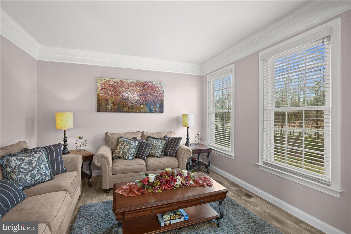 9141 AUTUMN GLORY LANE