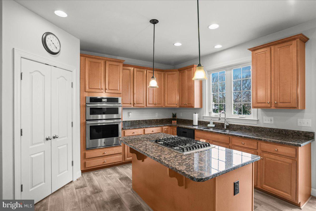 9141 AUTUMN GLORY LANE