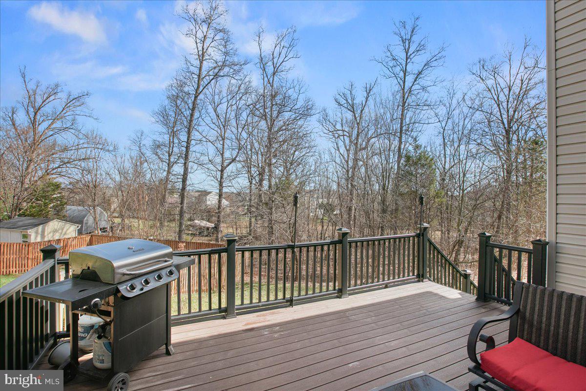 9141 AUTUMN GLORY LANE