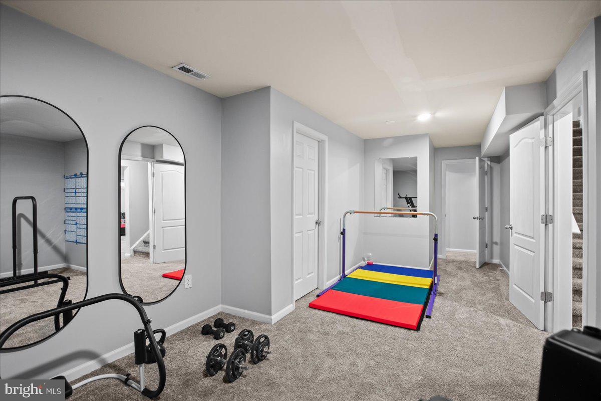 9141 AUTUMN GLORY LANE