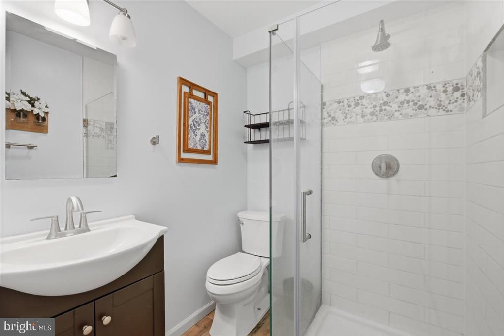 4366 STEPNEY DRIVE