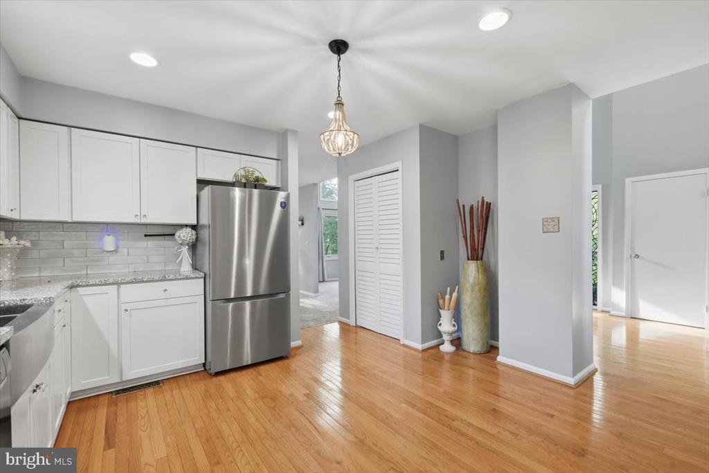 4366 STEPNEY DRIVE