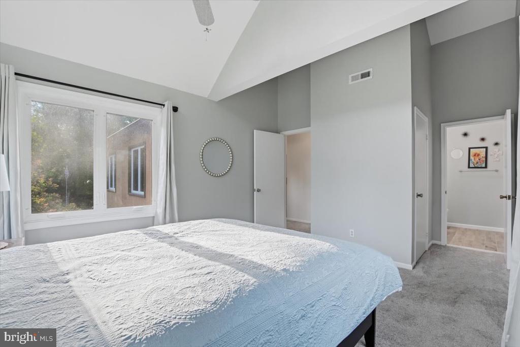 4366 STEPNEY DRIVE